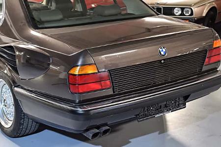 BMW 7er E32 V16 Goldfish