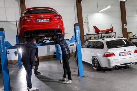 Audi RS 6 Avant, BMW M5 Touring, Werkstatt