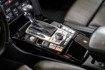 Audi RS 6 Avant, Mittelkonsole