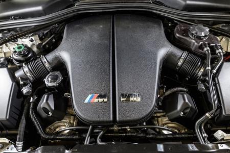 BMW M5 Touring, Motor