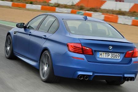 BMW M5 F10 (Competition Paket 2013) - Seitenansicht - Karosserie 