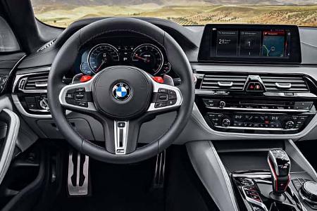 BMW M5 F90 - Business-Limousine - Cockpit