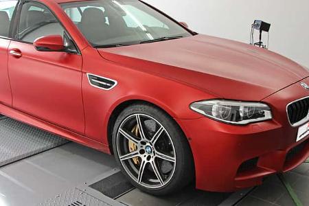 BMW M5 F10 von Speed-Buster