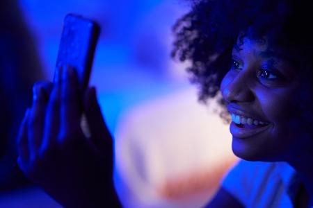 Nicht nur UV: Warum wir uns auch vor HEV-Strahlen schützen sollten