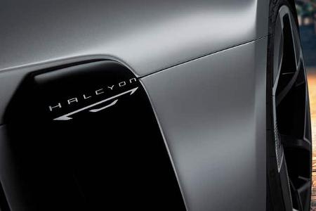 Chrysler Halcyon Concept