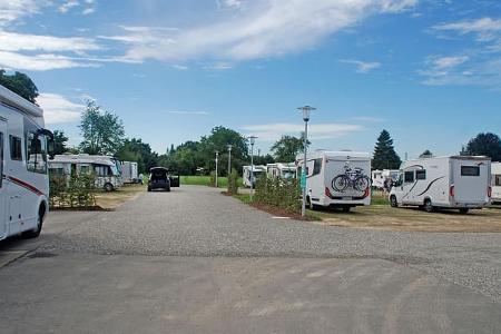 Stellplatz am Donaubad Ulm