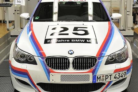 05/11 BMW M GmbH, Prototypen, BMW M5 Ringtaxi