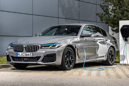 BMW 545e xDrive Limousine 