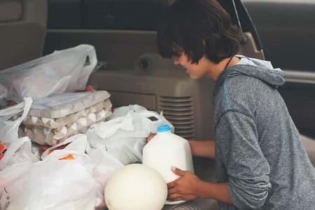 Lebensmittel im Auto