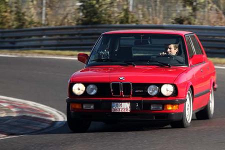 BMW M5 E28