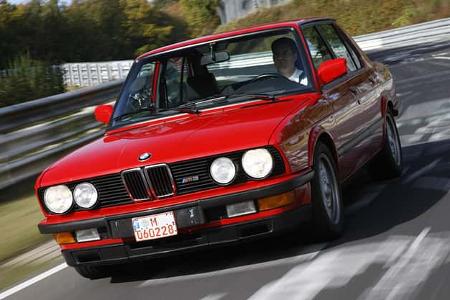 BMW M5 E28
