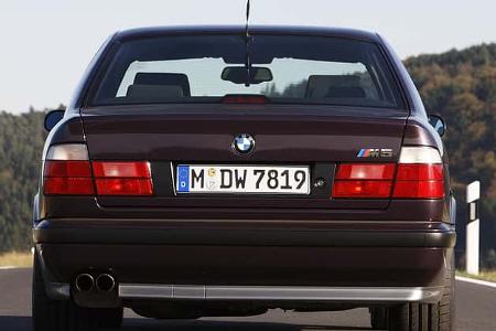 BMW M5 E34