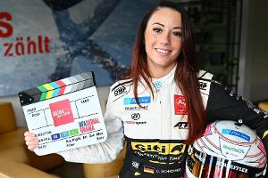 Rennfahrerin Carrie Schreiner spielt Gastrolle bei "Alles was zählt"