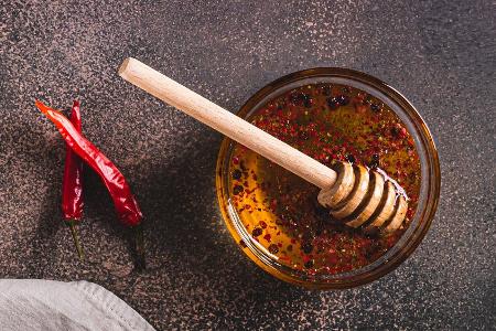 Hot Honey: So gelingt der süß-scharfe TikTok-Trend zu Hause