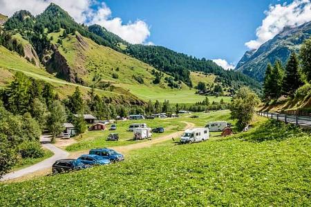 Campingvans, Berge, Wiese, Autos, BŠume, Himmel 