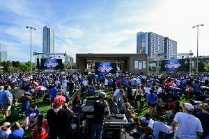 Hartenstein und Co. von 500.000 Menschen gefeiert