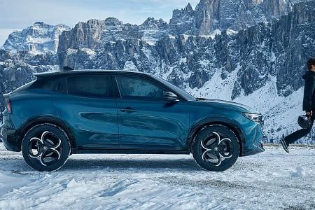 Alfa Romeo Junior Ibrida