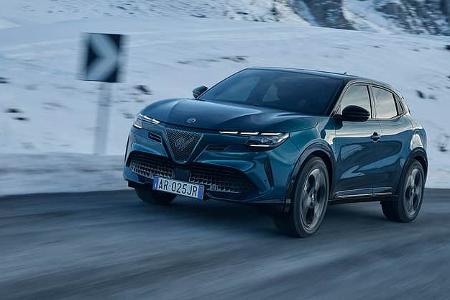 Alfa Romeo Junior Ibrida