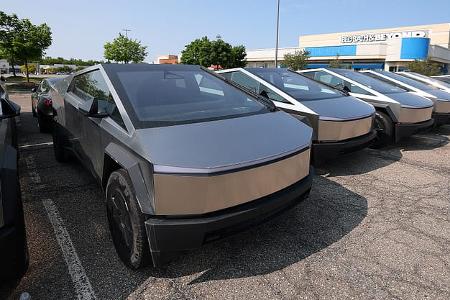 Tesla-Parkplatz Michigan Mall Farmington Hills USA