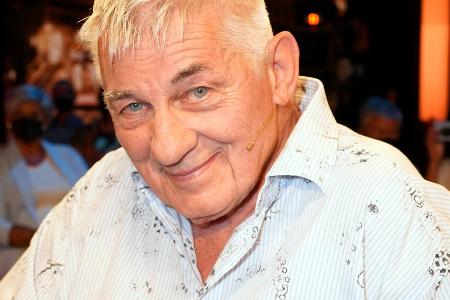 Erkrankter Heinz Hoenig blickt nach vorne: 