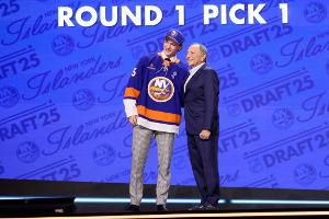 NHL-Draft: Islanders wählen Schaefer an Nummer eins