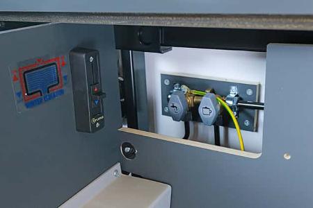 Adria Twin 640 SGX (2025) Arbeitsflaeche f