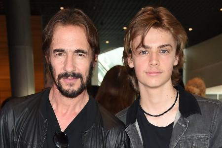 Thomas Hayo besucht mit Neffe Tim Fashion Week in Berlin