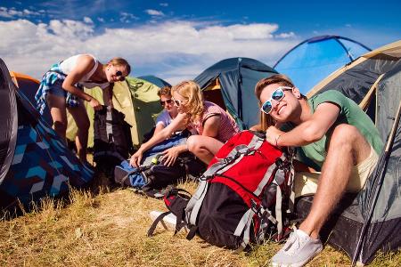 Must-haves für die Festival-Saison: So lässt sich entspannt feiern