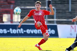 Köln macht Kujovic zum Profi - Leihe geplant