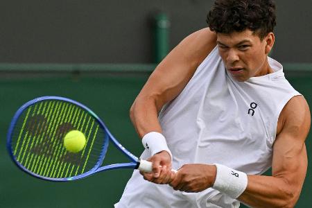 Nach kontroversem Abbruch: Shelton im Kurzeinsatz