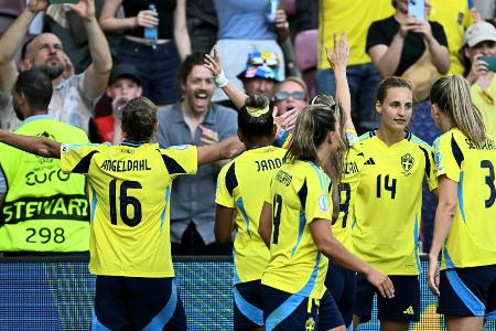 Frauen-EM: Schweden schlägt Dänemark in deutscher Gruppe C