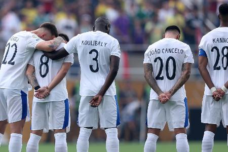 Bei Schweigeminute: Neves und Cancelo weinen um Diogo Jota