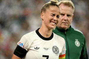 Nach Gwinn-Schock: DFB-Frauen kämpfen sich zum EM-Startsieg