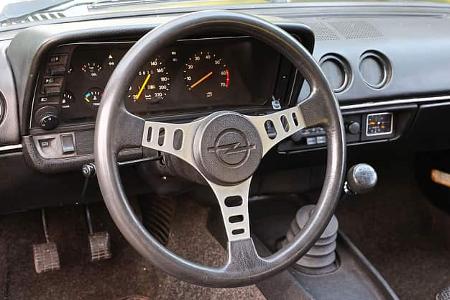 Opel Manta B 1.9 GT/E (1975 bis 1977) Restaurierung