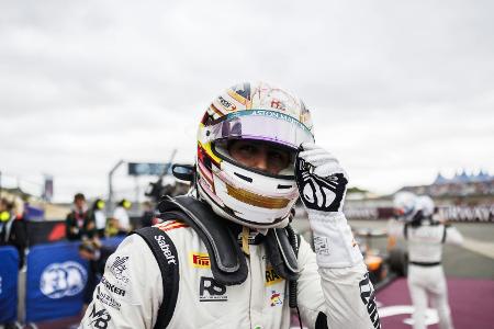 Formel 3: Boya siegt im Regenchaos von Silverstone