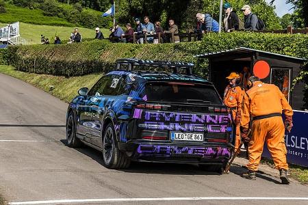 Porsche Cayenne Electric Erlkönig Prototyp Versuchsträger