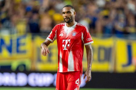 Jonathan Tah - Note: 4,5 - Hatte gute Phasen beim Vorwärtsverteidigen, war aber weit weg vom Upamecano-Niveau. Wirkte am eigenen Strafraum ebenfalls nicht durchgängig konsequent. Leistete sich im Aufbau sogar mehrere krasse Fehler, aus denen Großchancen entstanden.