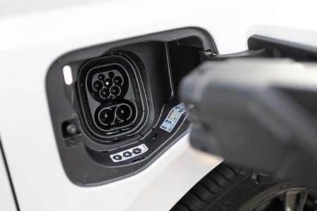 VW Multivan T7 1.5 eHybrid, ladebuxxe