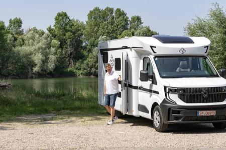 Ahorn Camp T 690, Außenaufnahme, Front