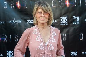 "Terminator"-Star Linda Hamilton bei Auftritt kaum wiederzuerkennen