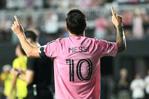 "Unglaublich": Messi trifft schon wieder doppelt