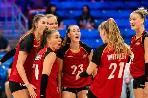 DVV-Frauen lösen Viertelfinal-Ticket - Dämpfer gegen China