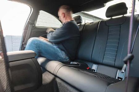 BMW M2 Coupé, Rückbank