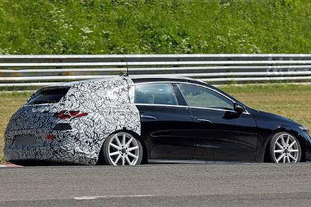 Mercedes CLA Shooting Brake Erlkönig