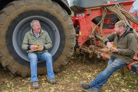 Clarkson's Farm, Lamborghini, Traktor, Clarkson, Jeremy, Deutz, Fahr, Deutz Fahr, Landwirtschaft, Agrar, Traktoren, Traktor, Schlepper, Landmaschine