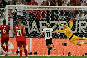 UEFA-Statistik: Brand bei Distanzschützinnen auf Rang sechs