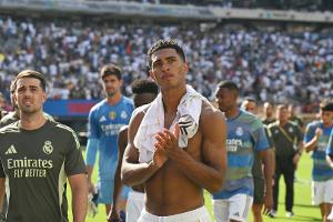 Bellingham fällt nach Schulter-OP lange aus