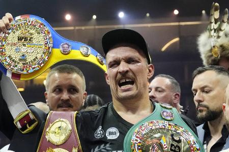 Platz 1: Oleksandr Usyk (Ukraine) - 24 Kämpfe, 24 Siege, 15 durch K.o. - Als erster Boxer seit dem legendären Evander Holyfield hat es Oleksandr Usyk geschafft, unumstrittener Cruiser- und unumstrittener Schwergewichts-Weltmeister zu werden. Keine Frage: Usyk ist zurzeit der beste Schwergewichtler der Welt, der legitime Meister aller Klassen. Diesen Status verteidigte er gegen Dubois.