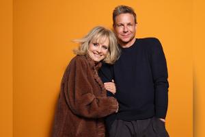 Steffen Schraut holt mit Twiggy die Swinging Sixties zurück