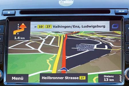 Route und die Navigationsanweisungen sind gut erkennbar.